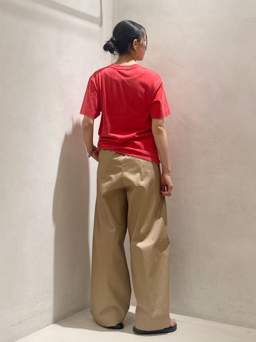 SUNDAY ハンサムチノパンツのコーディネートスナップ（Y.K）｜journal