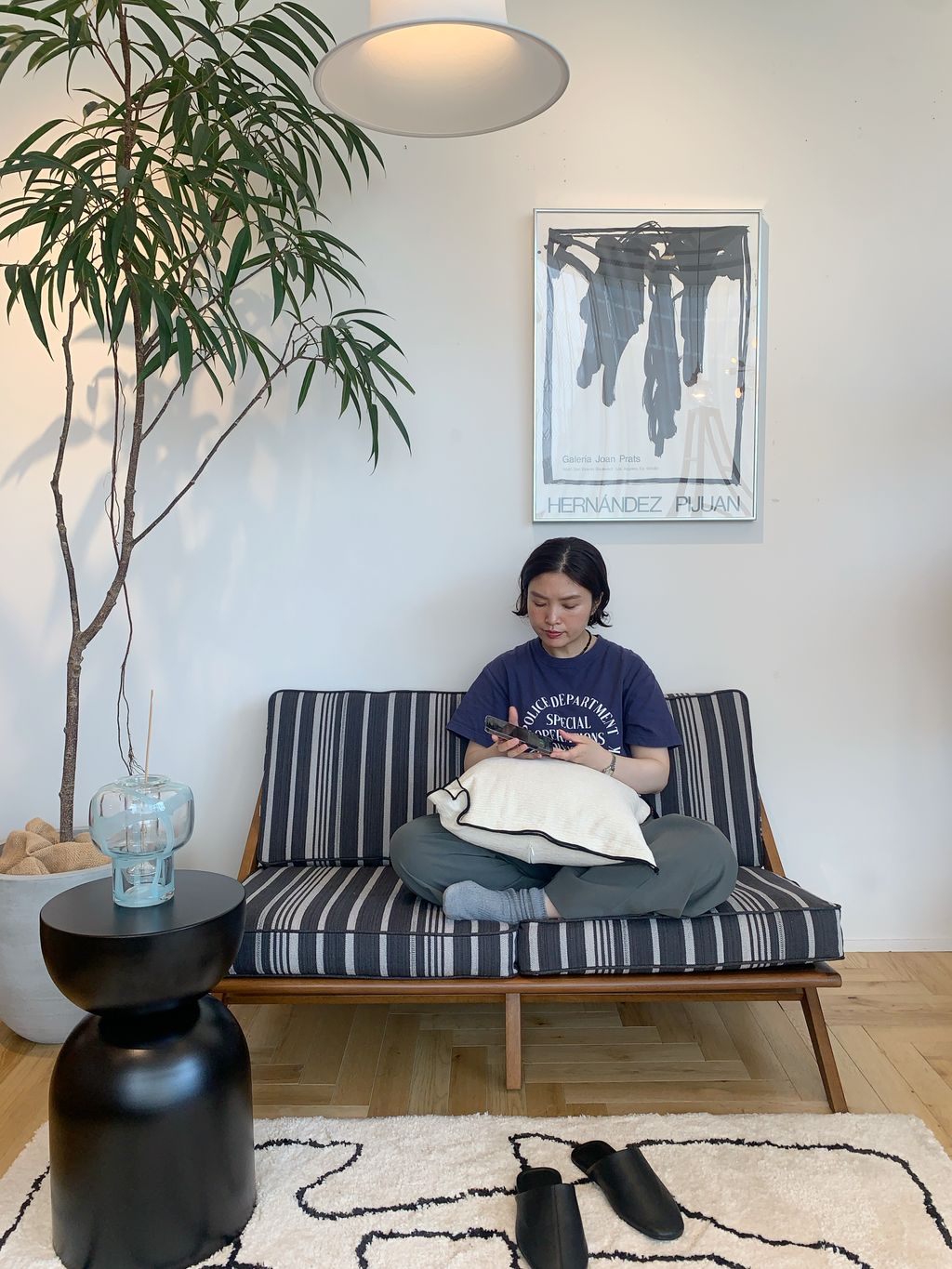 JOURNAL STANDARD FURNITURE