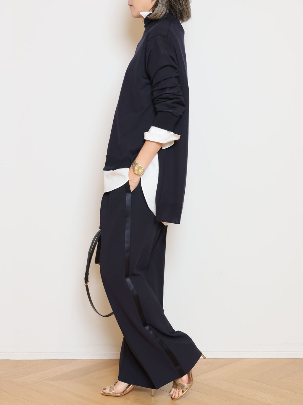 MILLENNIUM タートルネック スリットプルオーバーのコーディネート