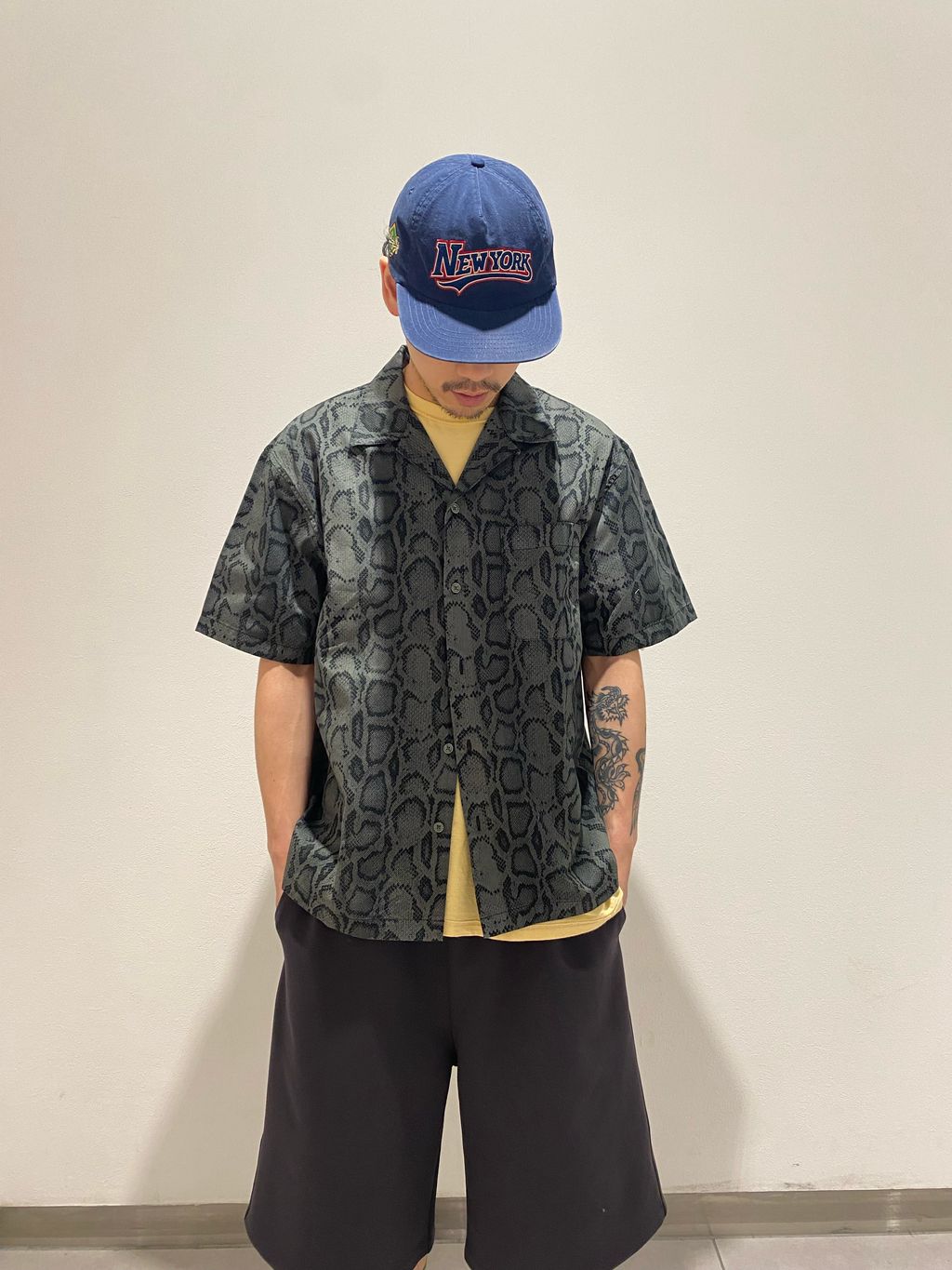 carhartt SNAKE SWEATSHIRT＆SHORTSセットアップ carhartt SNAKE SWEATSHIRT＆SHORTSセットアップ 【公式通販】