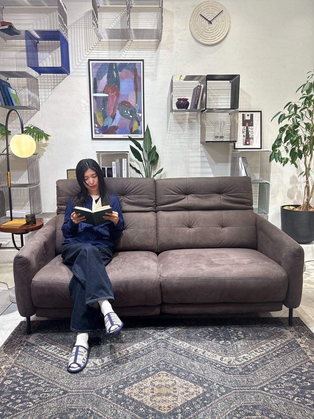 JOURNAL STANDARD FURNITURE