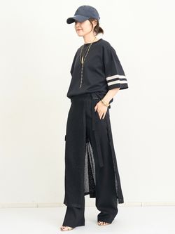 REMI RELIEF/レミ レリーフ】 USC PRINT FOOTBALL Tのコーディネート