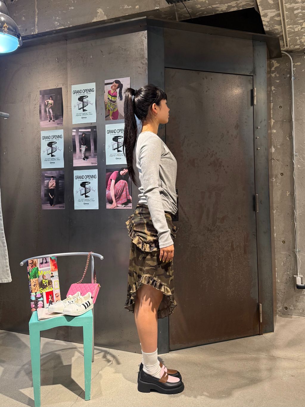 パターンドカモフラージュドレスのコーディネートスナップ（HANA