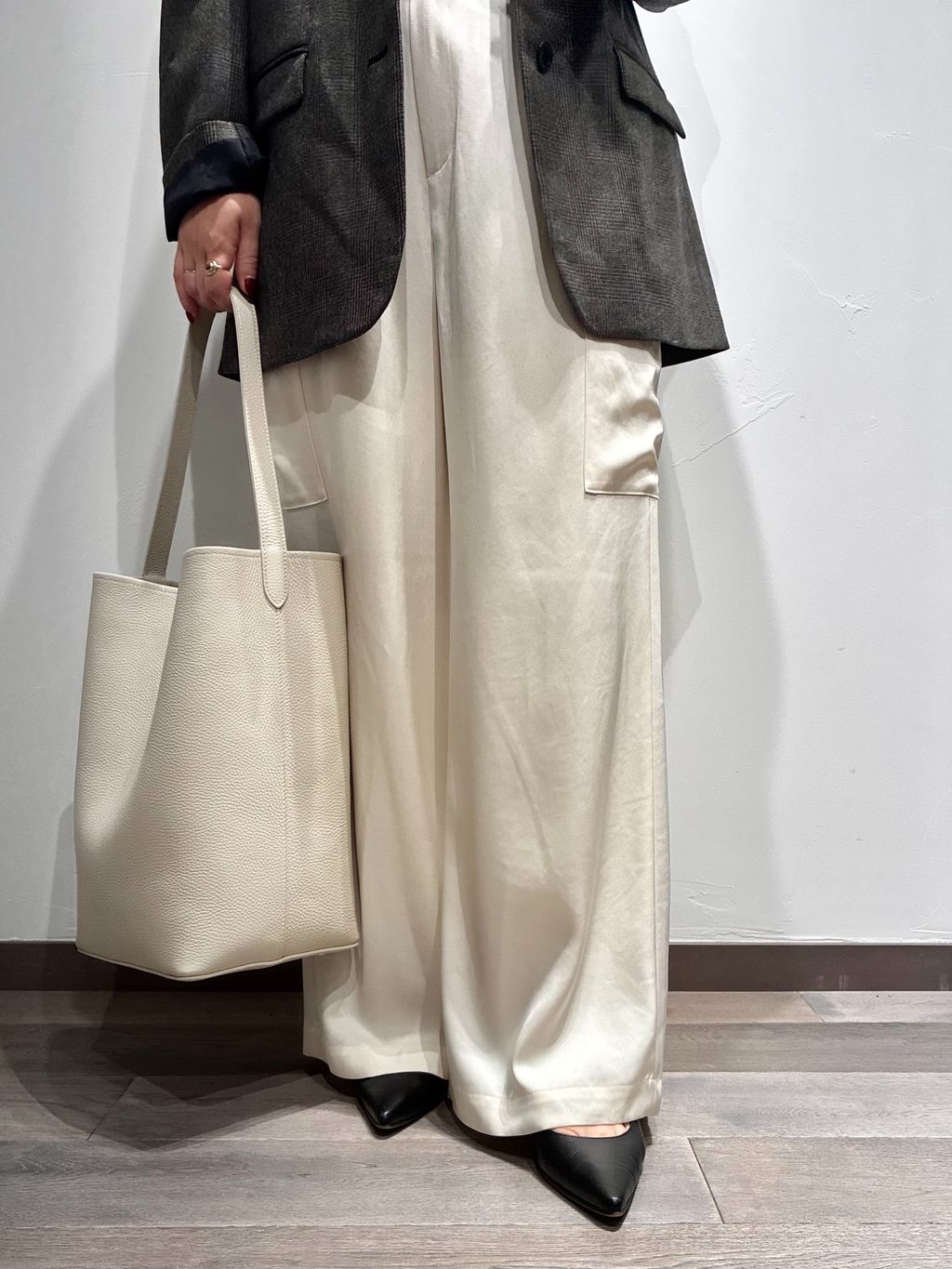 追加3》INNUE/イヌエ レザートートBAGのコーディネートスナップ（miki