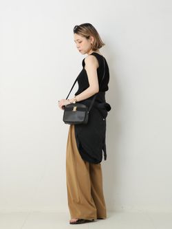 VINTAGE FERRAGAMO/フェラガモ】 Vara ショルダーバッグ lizard