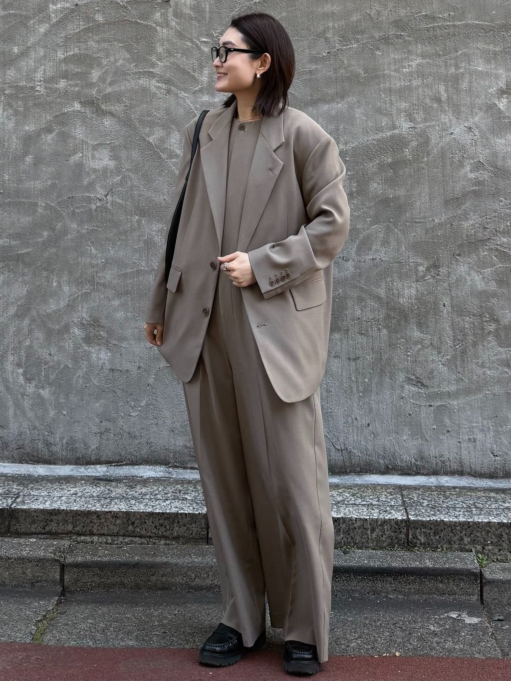 OUTDOOR PRODUCTS Usual Things