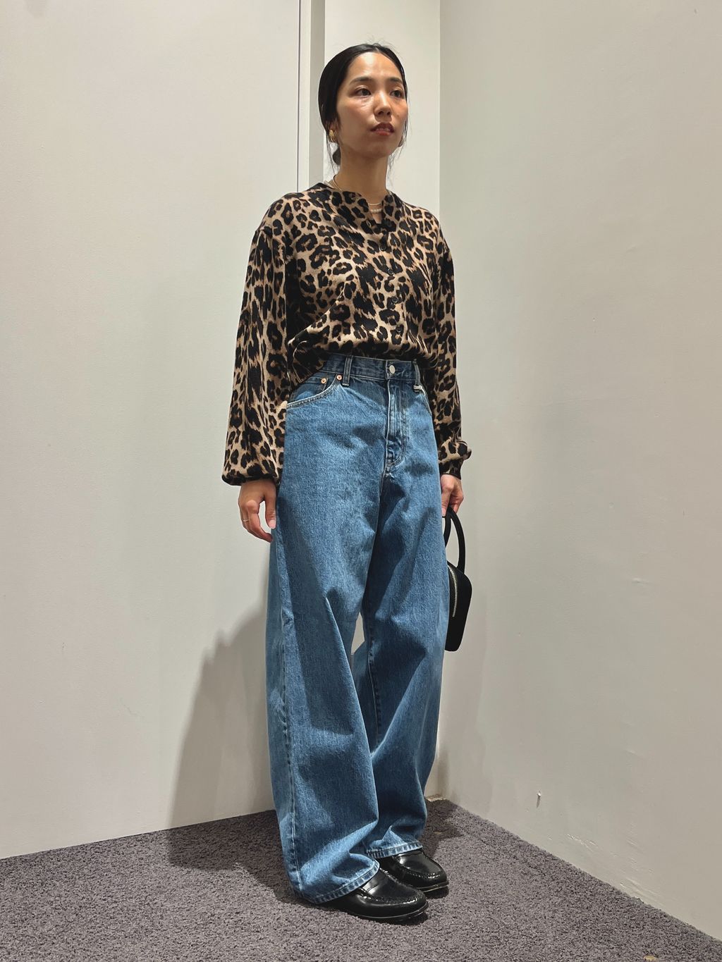 OUTDOOR PRODUCTS Usual Things