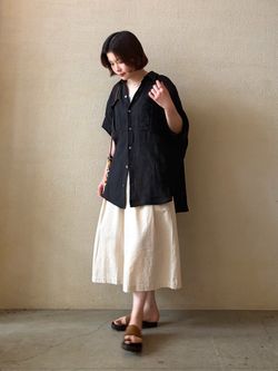 リネンガーゼ ミリタリーシャツのコーディネートスナップ（A.D 