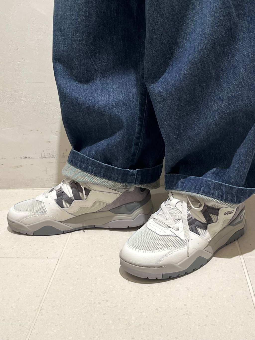 10OZデニムタックサロペットのコーディネートスナップ（K.M）｜journal