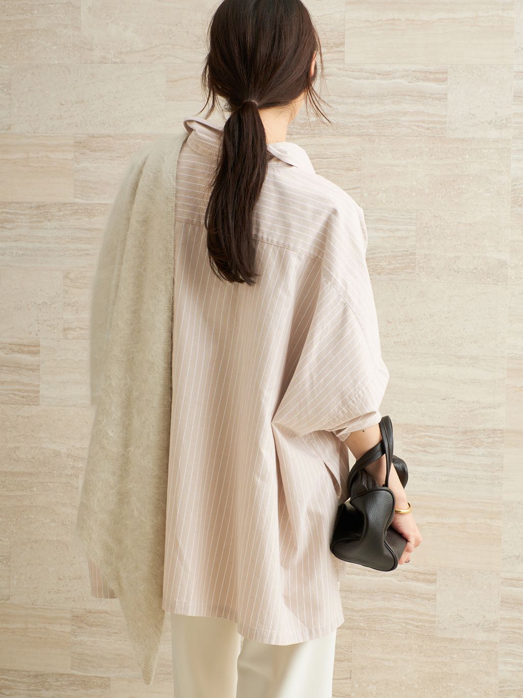 追加》Light OX Poncho シャツ 5のコーディネートスナップ（Nene