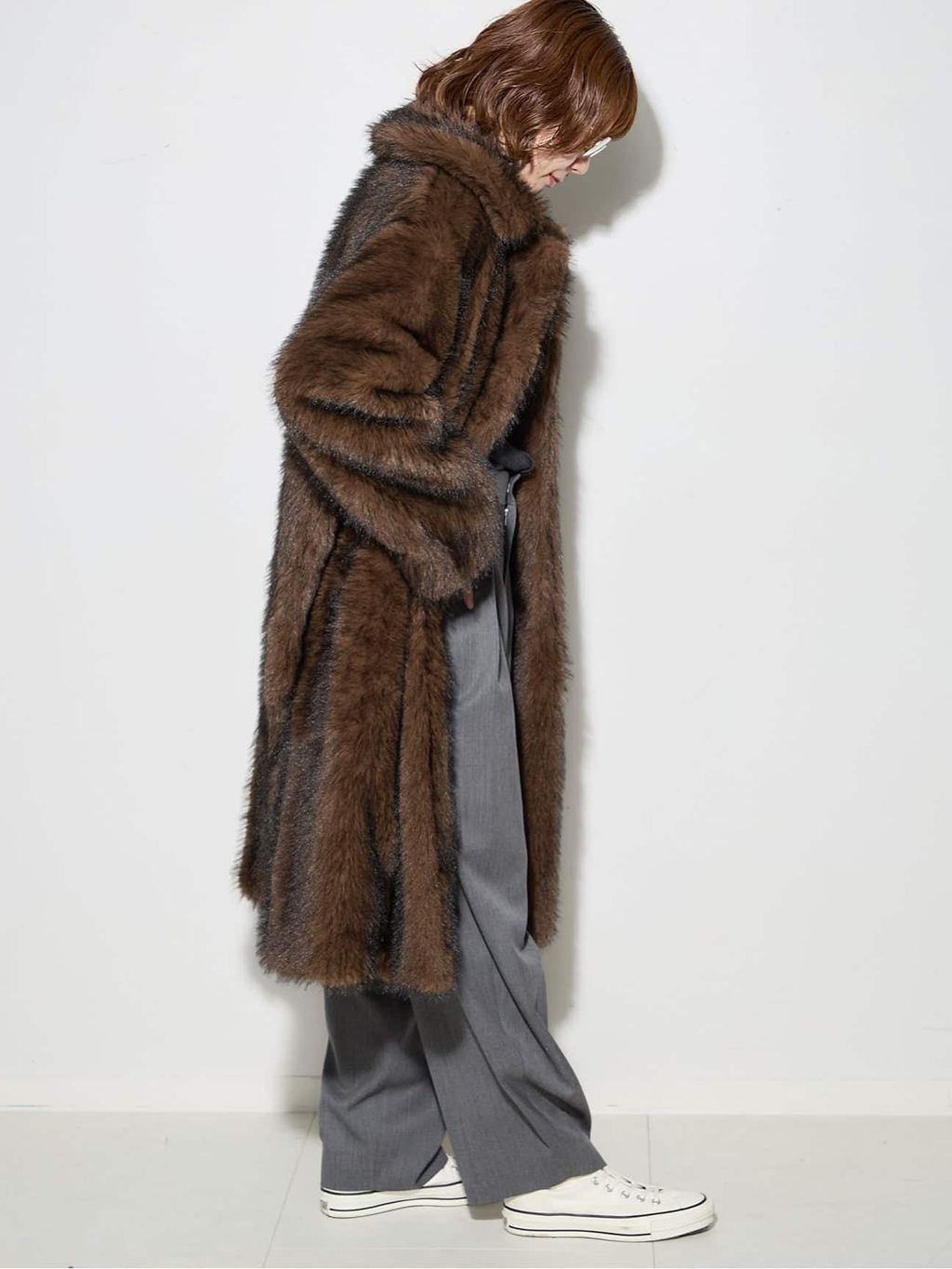 ロングファーコートのコーディネートスナップ（KUROIWA）｜JOURNAL