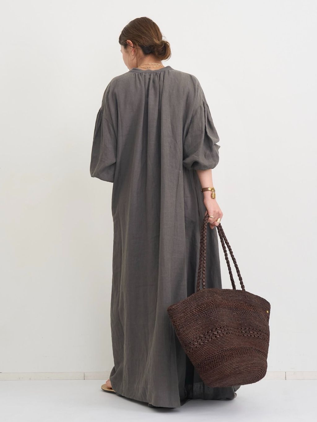 LIBECO LINEN DRESSのコーディネートスナップ（PR Sasaki）｜L