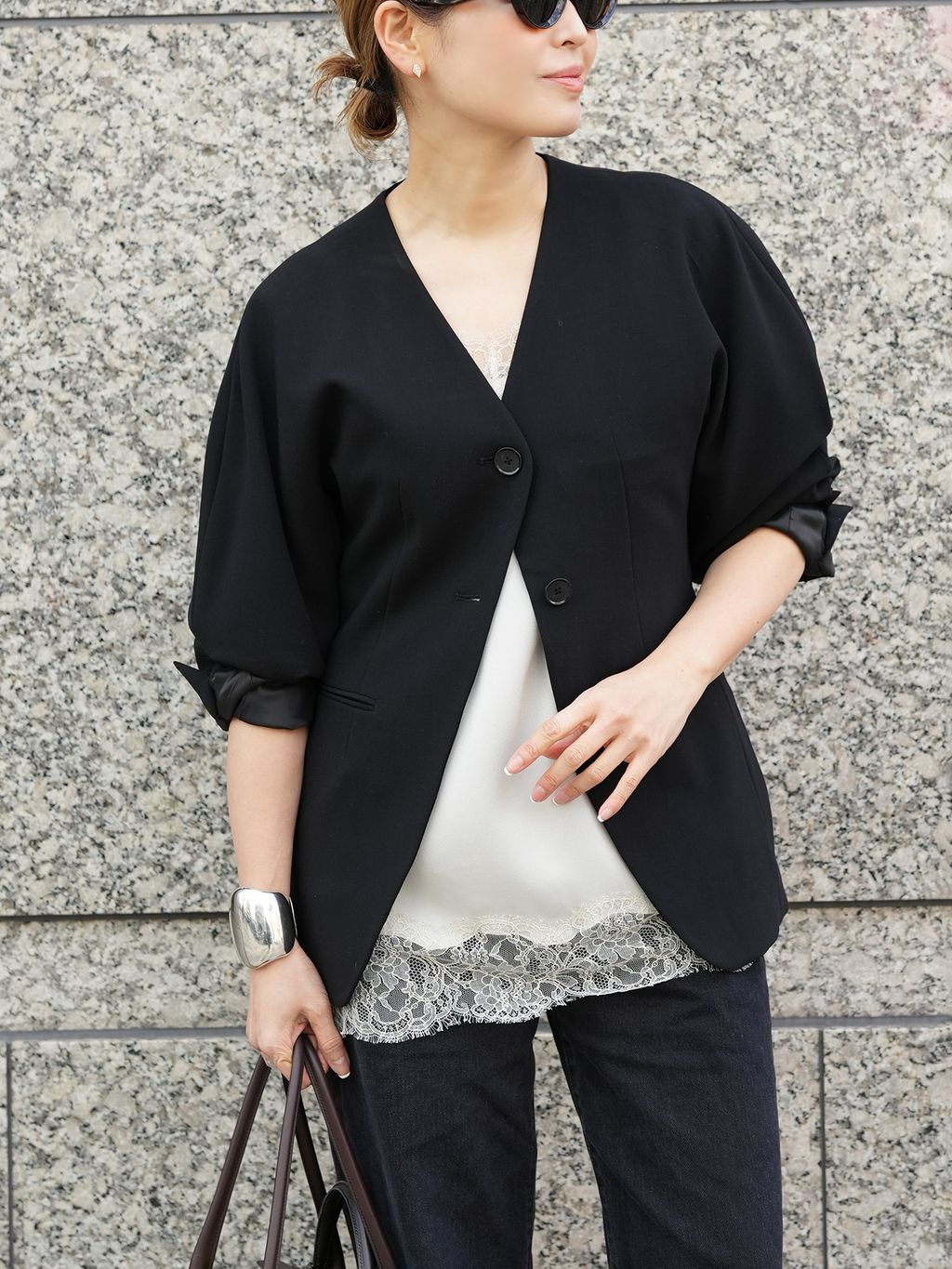 CELERI ノーカラー ジャケットのコーディネートスナップ（HIRO