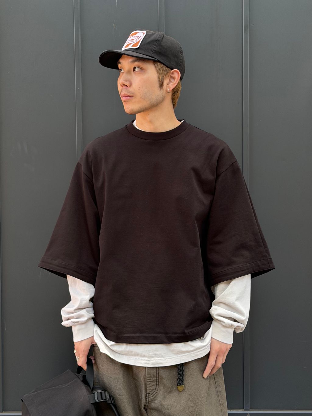 ROTOL / ロトル Amplified Sleeve Tのコーディネートスナップ