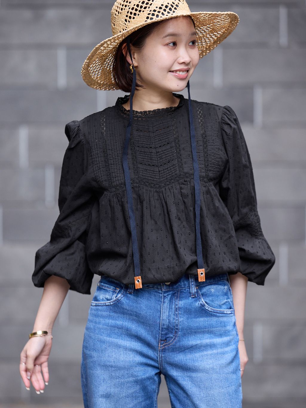 予約》マニーレースブラウスのコーディネートスナップ（mana）｜SLOBE