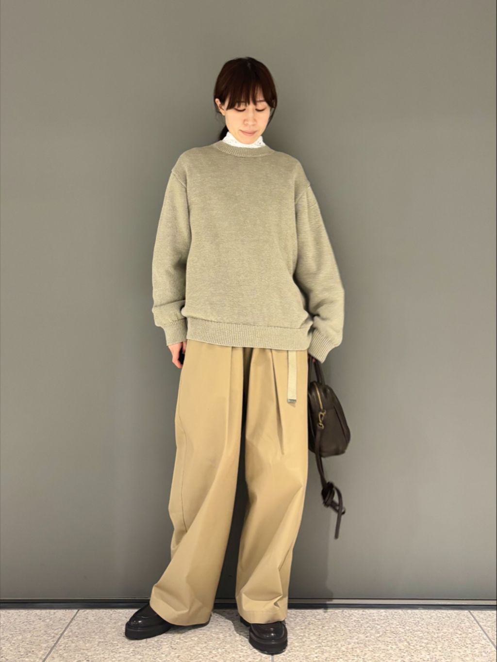 SUNDAY ハンサムチノパンツのコーディネートスナップ（S.S）｜journal