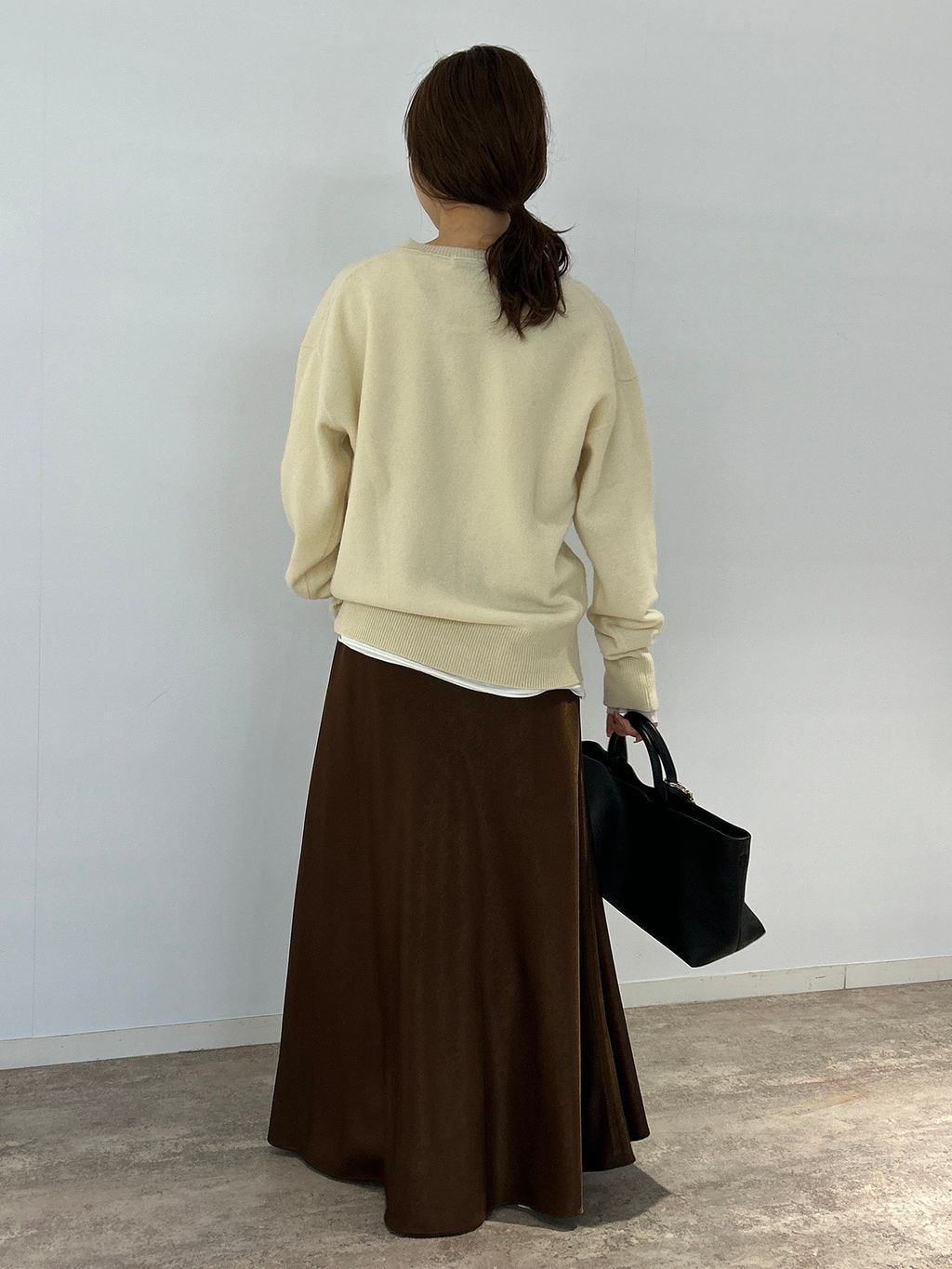 echecs ヘンリープルオーバーのコーディネートスナップ（nabe）｜SLOBE