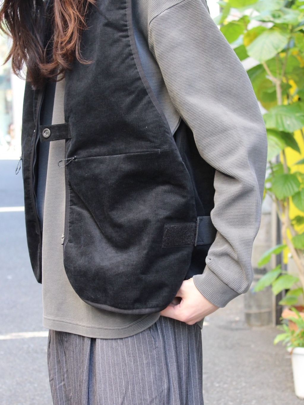 rajabrooke / ラジャブルック CORDUROY VESTのコーディネートスナップ