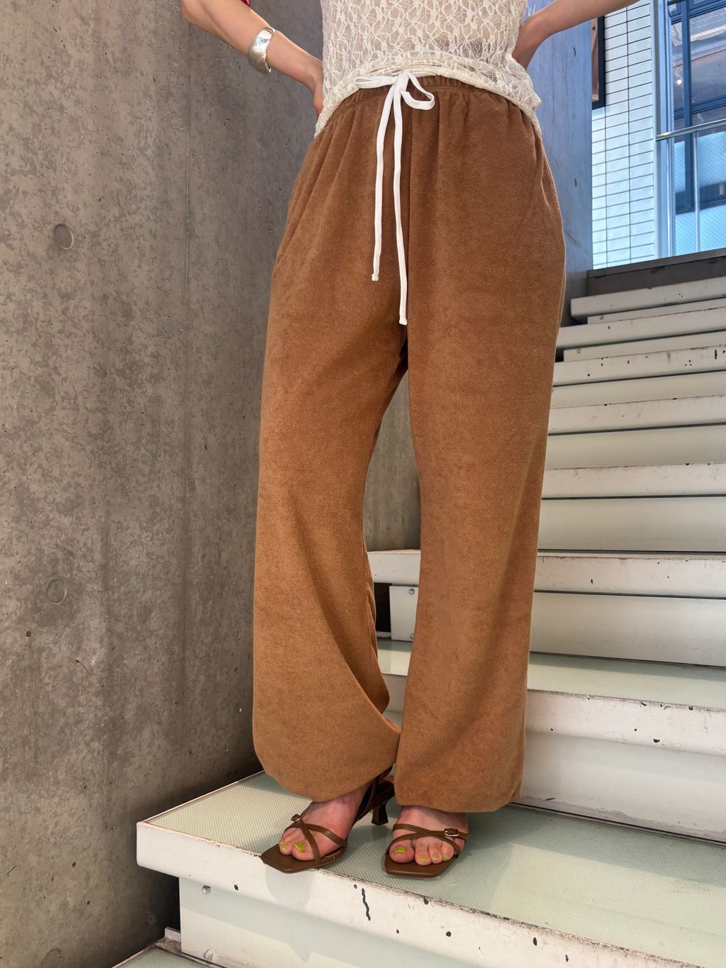 Plus by ONIT/オニット SLOBE別注 2way パイルパンツのコーディネート