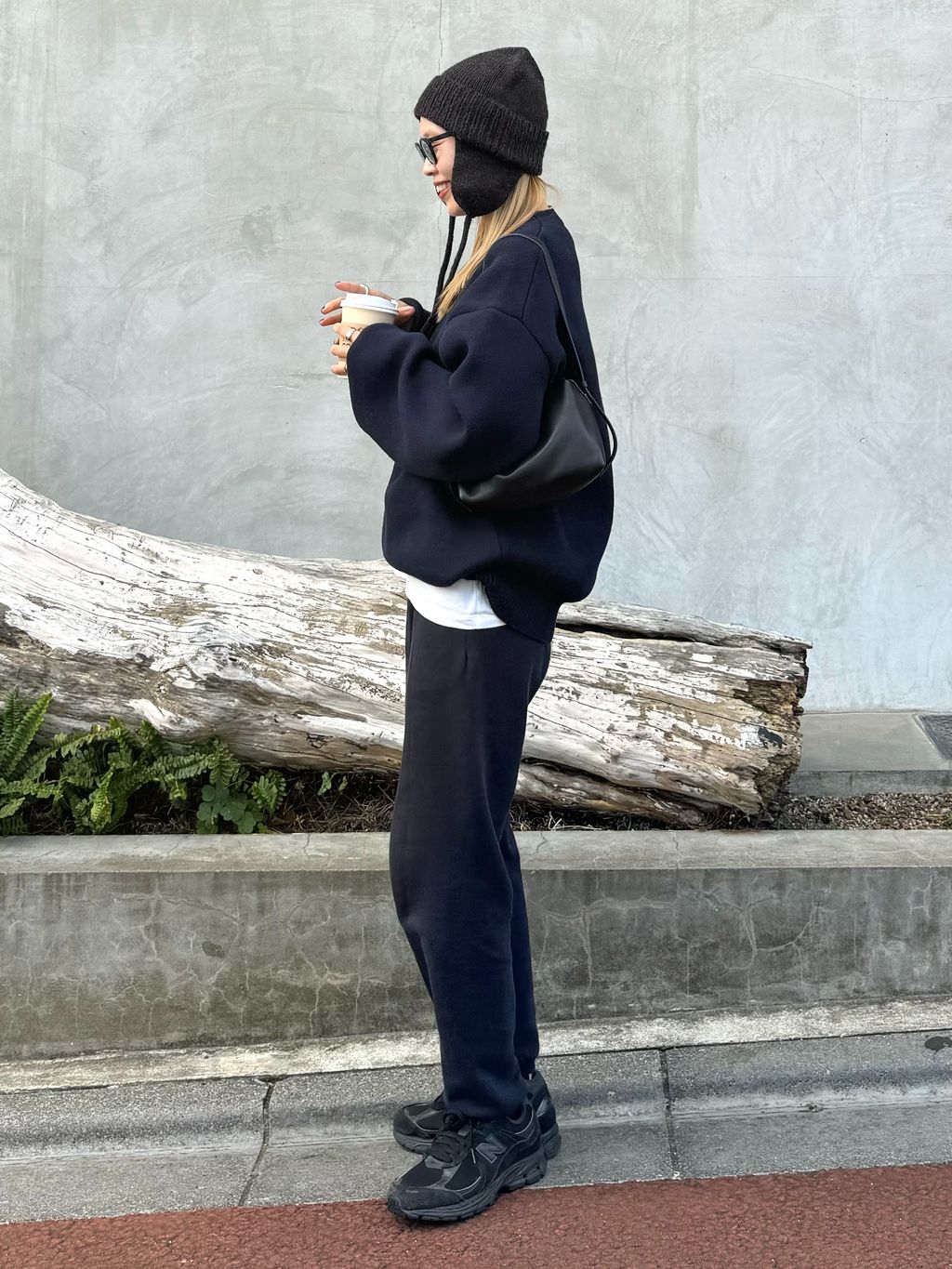 OUTDOOR PRODUCTS Usual Things