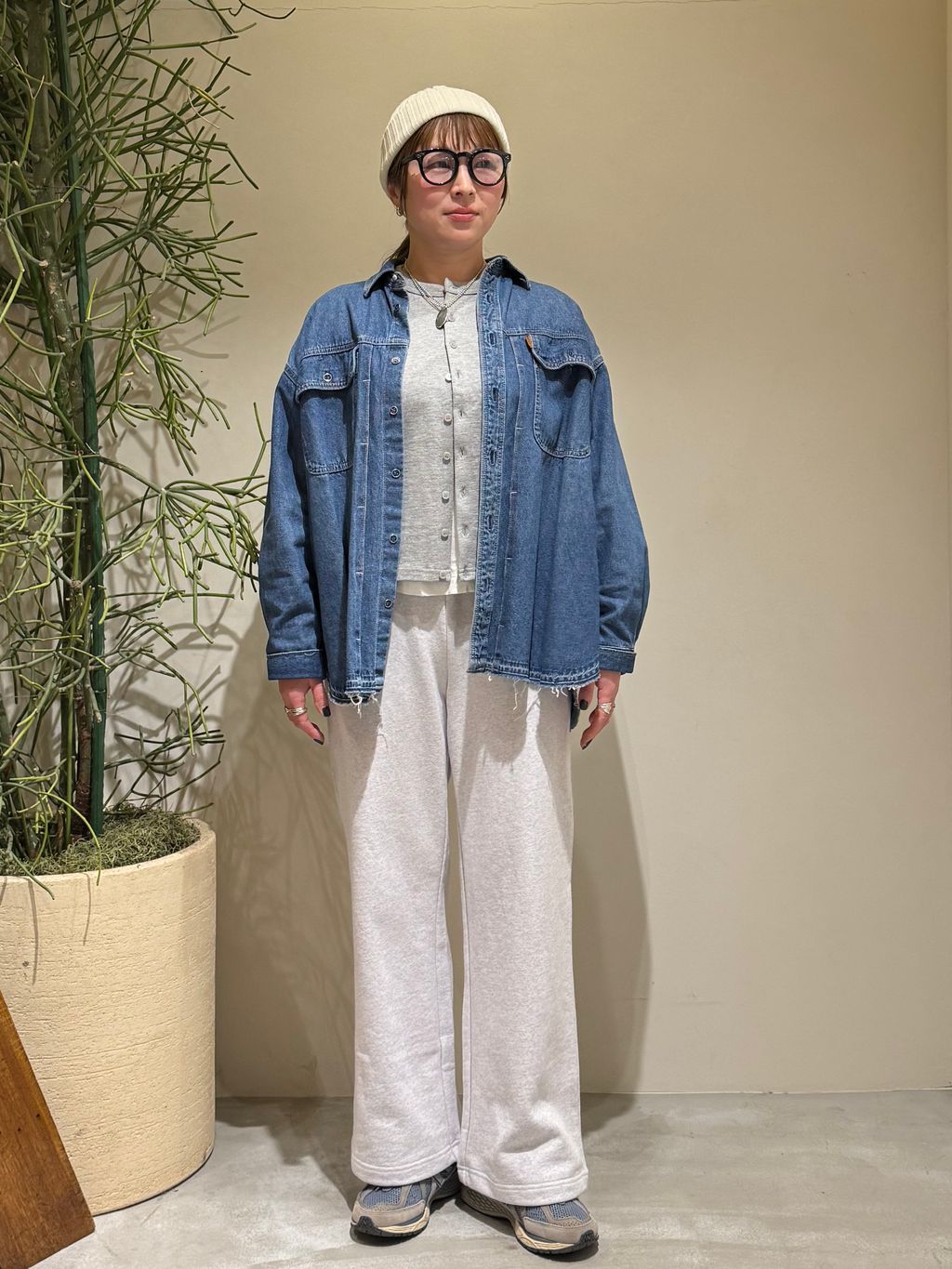 OUTDOOR PRODUCTS Usual Things