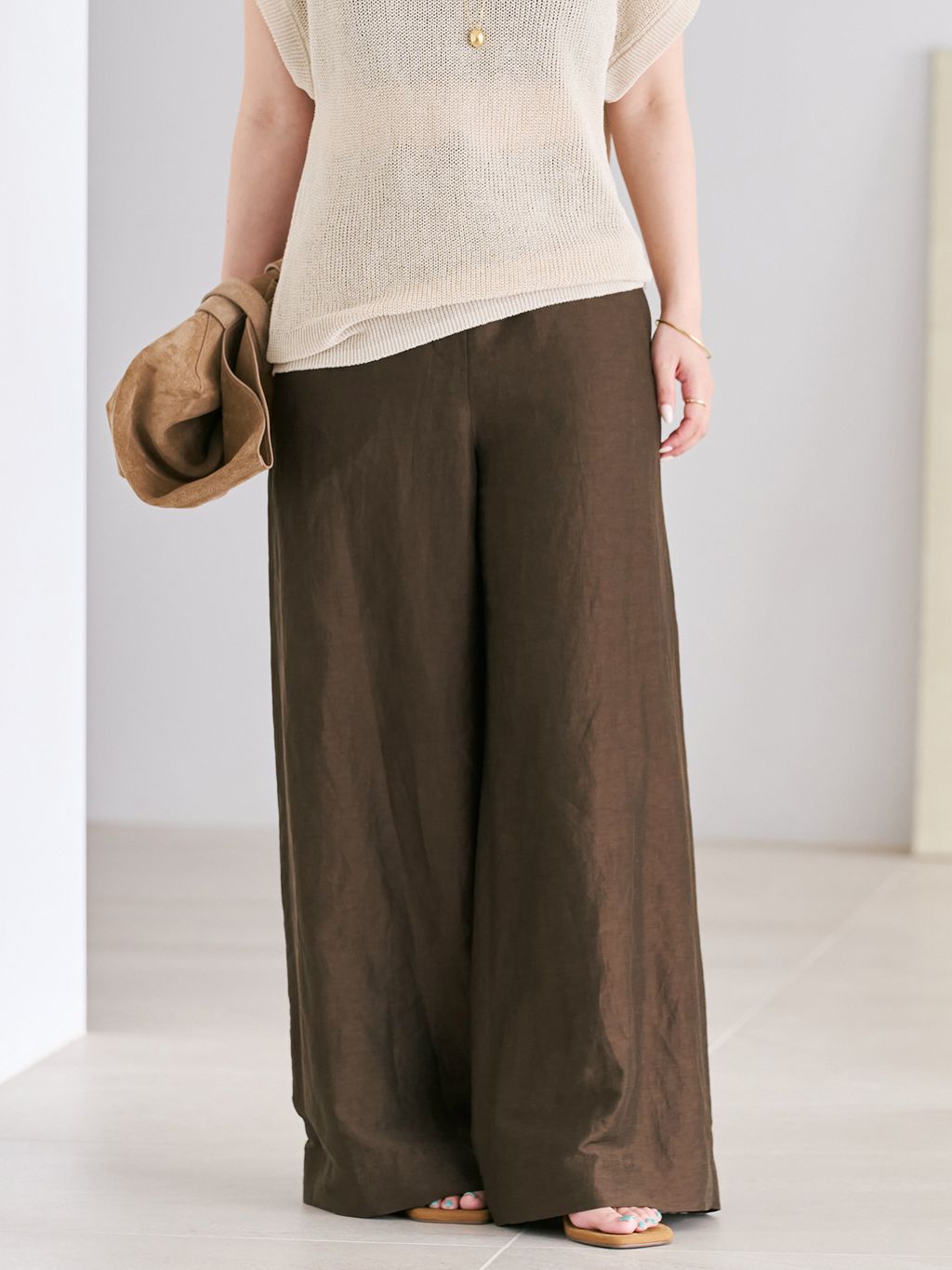 2WAY カタアゼ KNIT ベストのコーディネートスナップ（chihiro