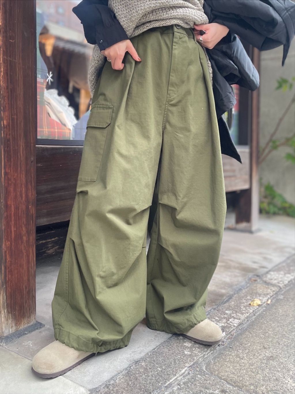 リップストップ カーゴパンツのコーディネートスナップ（F.N