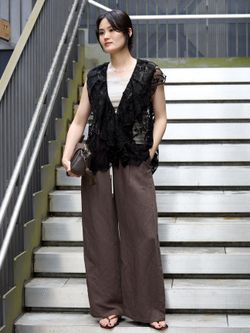 《新色あり/追加》スカラレース ラッフルベスト ブラック サムネイル
