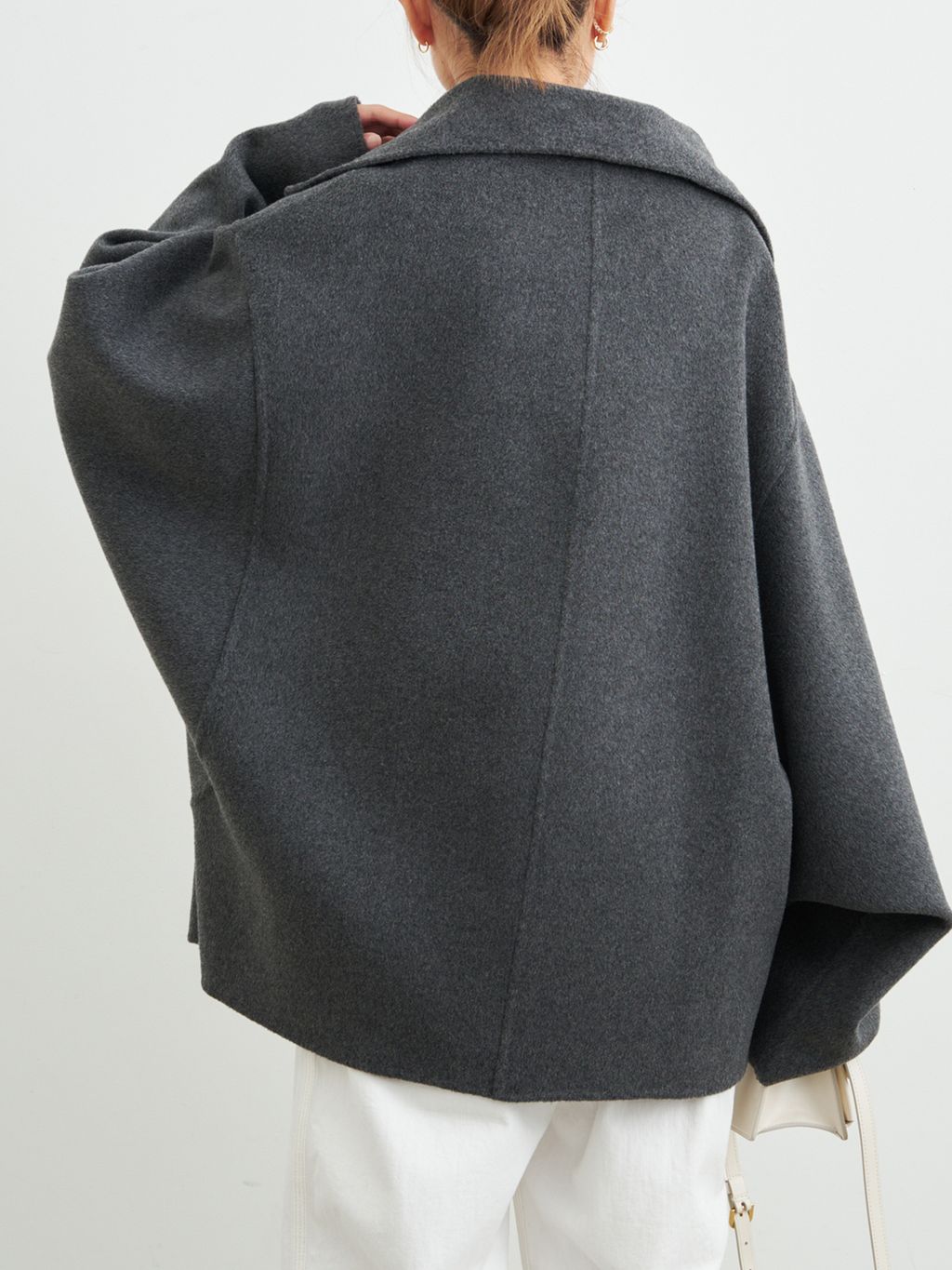 CINOH/チノ 】PUFFER COATのコーディネートスナップ（MIO）｜Deuxieme