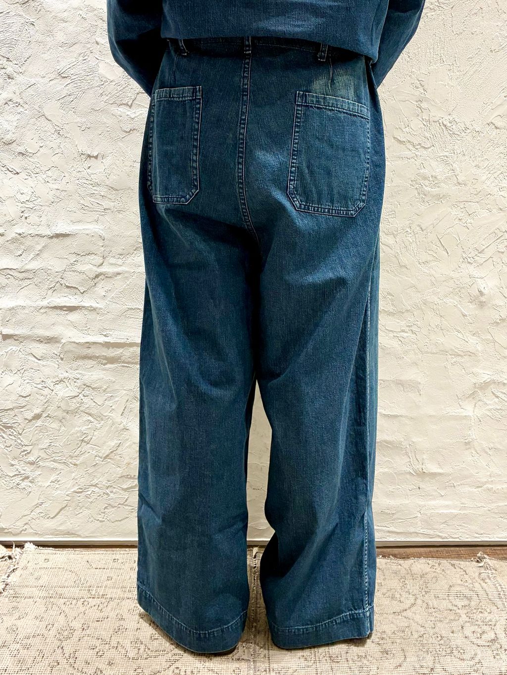 chimala】 US NAVY DENIM TROUSERSのコーディネートスナップ（H.M