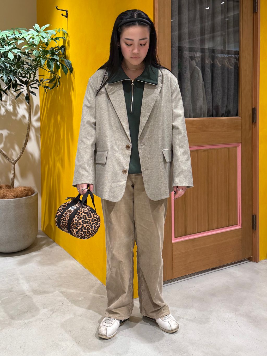 OUTDOOR PRODUCTS Usual Things