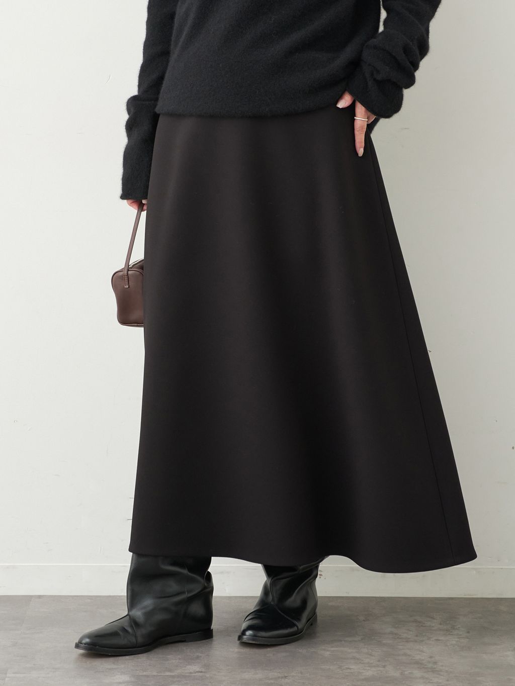 ボンディング フレアスカートのコーディネートスナップ（MIZU