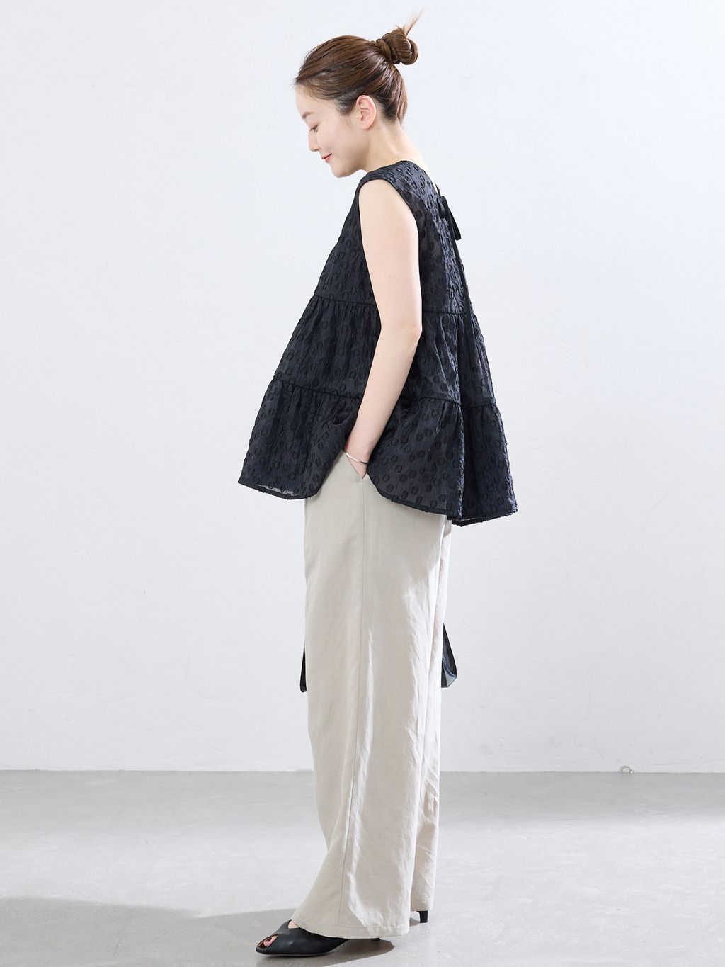 TORRAZZO DONNA/トラッゾドンナ ドットブラウスのコーディネート