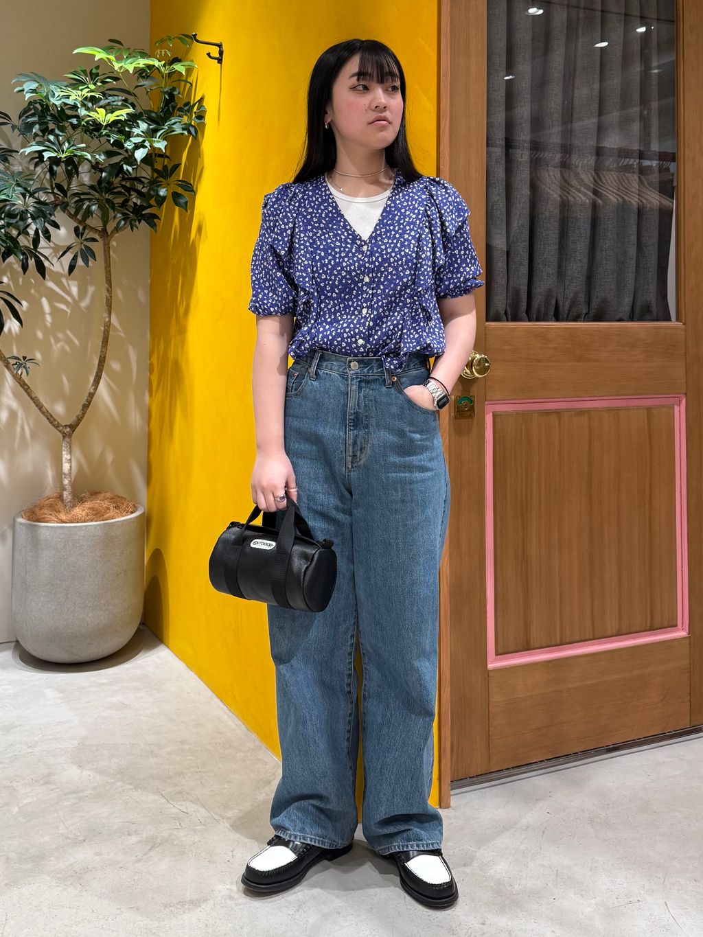 OUTDOOR PRODUCTS Usual Things