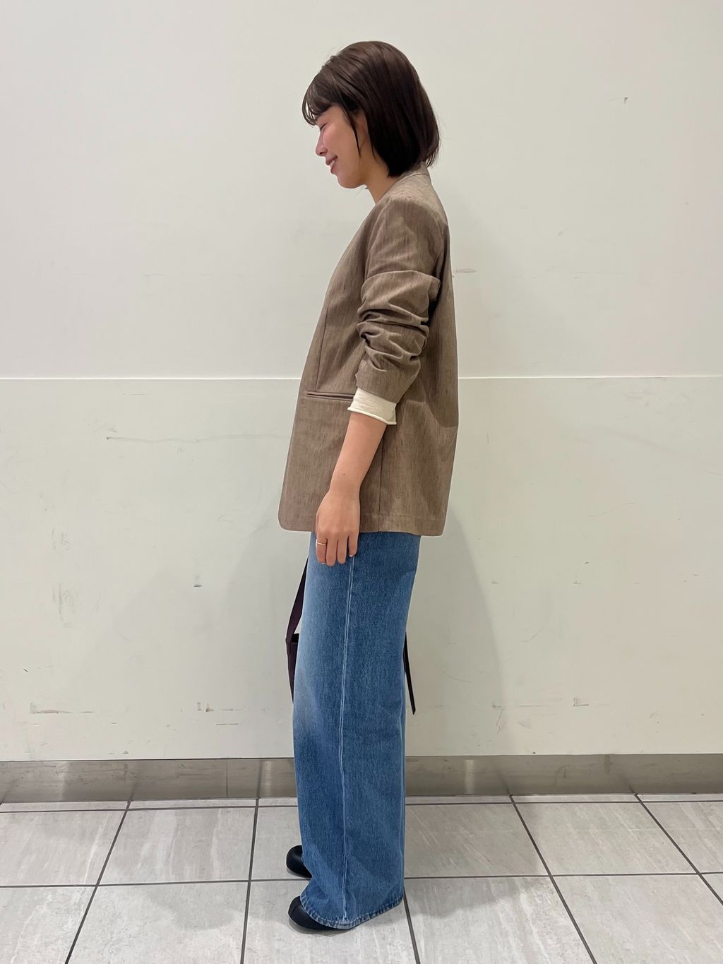 メランジュヘリンボーンカラーレスジャケットのコーディネートスナップ