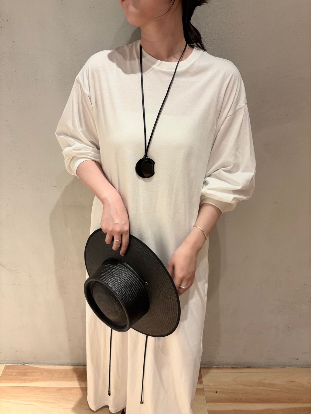 Plage - Plage　CALUX　グレー CALUX / キャラクス 別注 MAXI JERSEY ワンピースのコーディネート