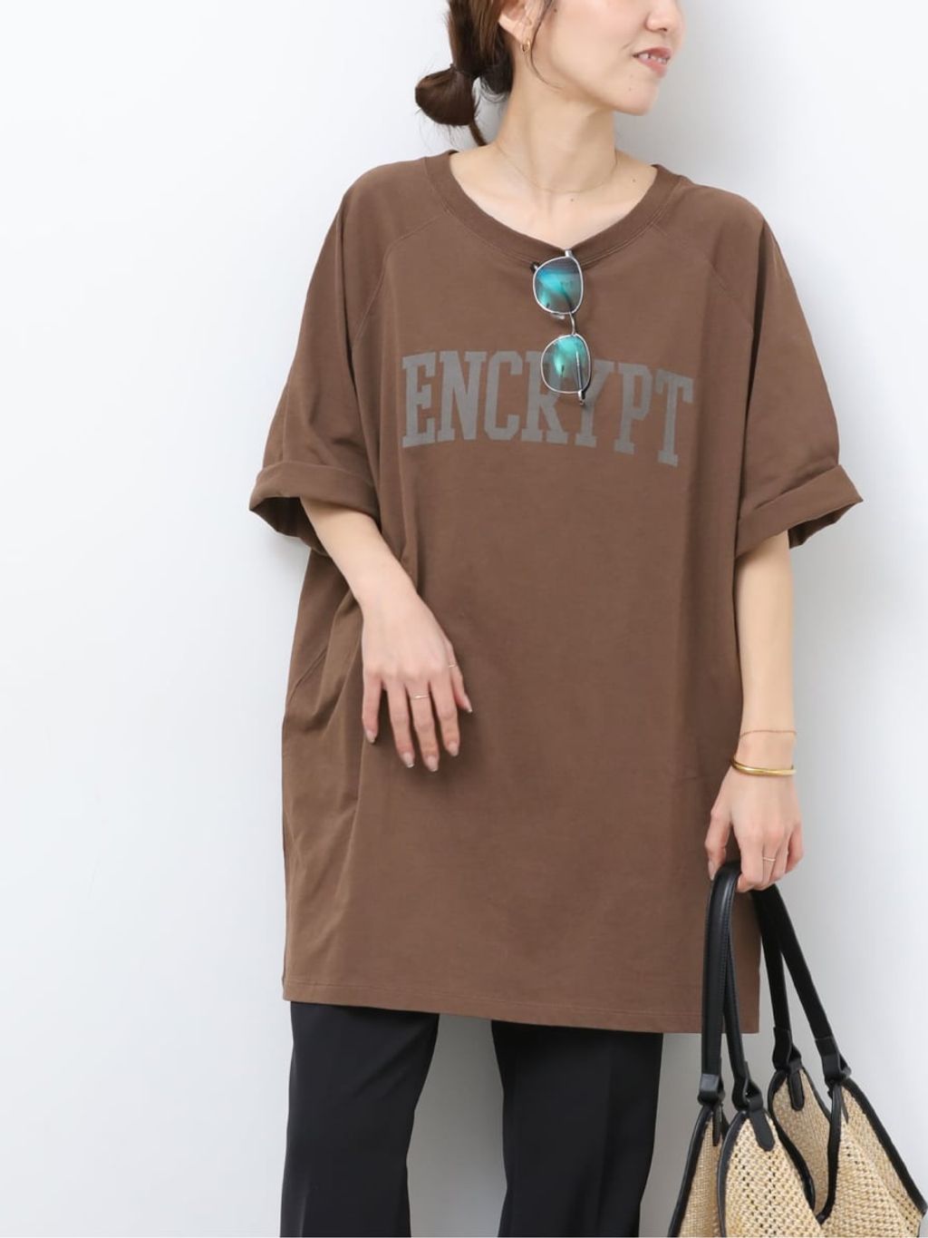 予約》［26SS新作］チュニックロゴTのコーディネートスナップ