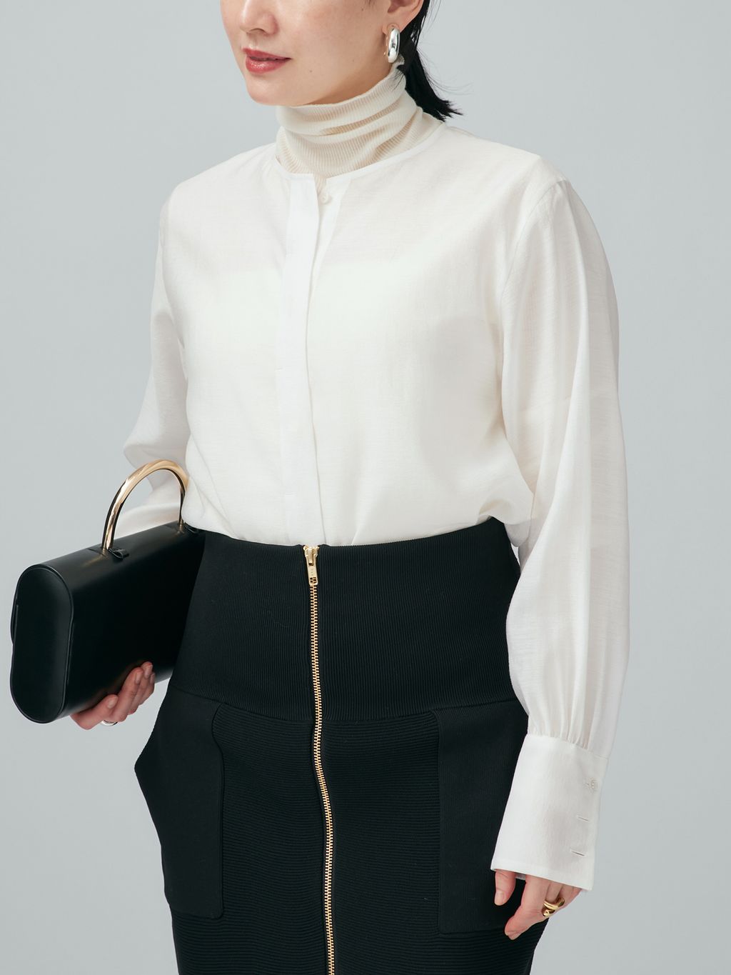 追加4》シアーブラウスのコーディネートスナップ（VERMEIL Online