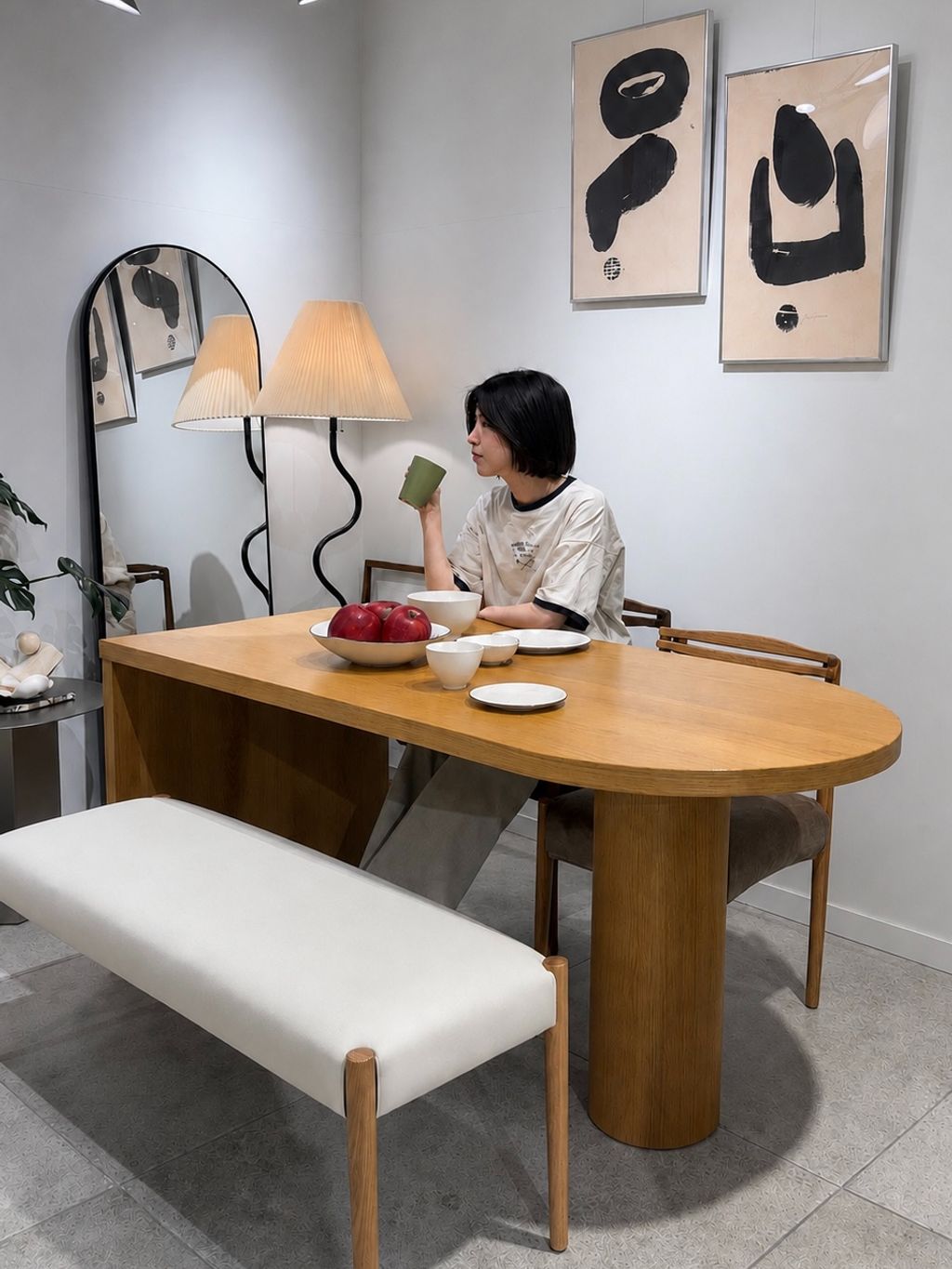 JOURNAL STANDARD FURNITURE