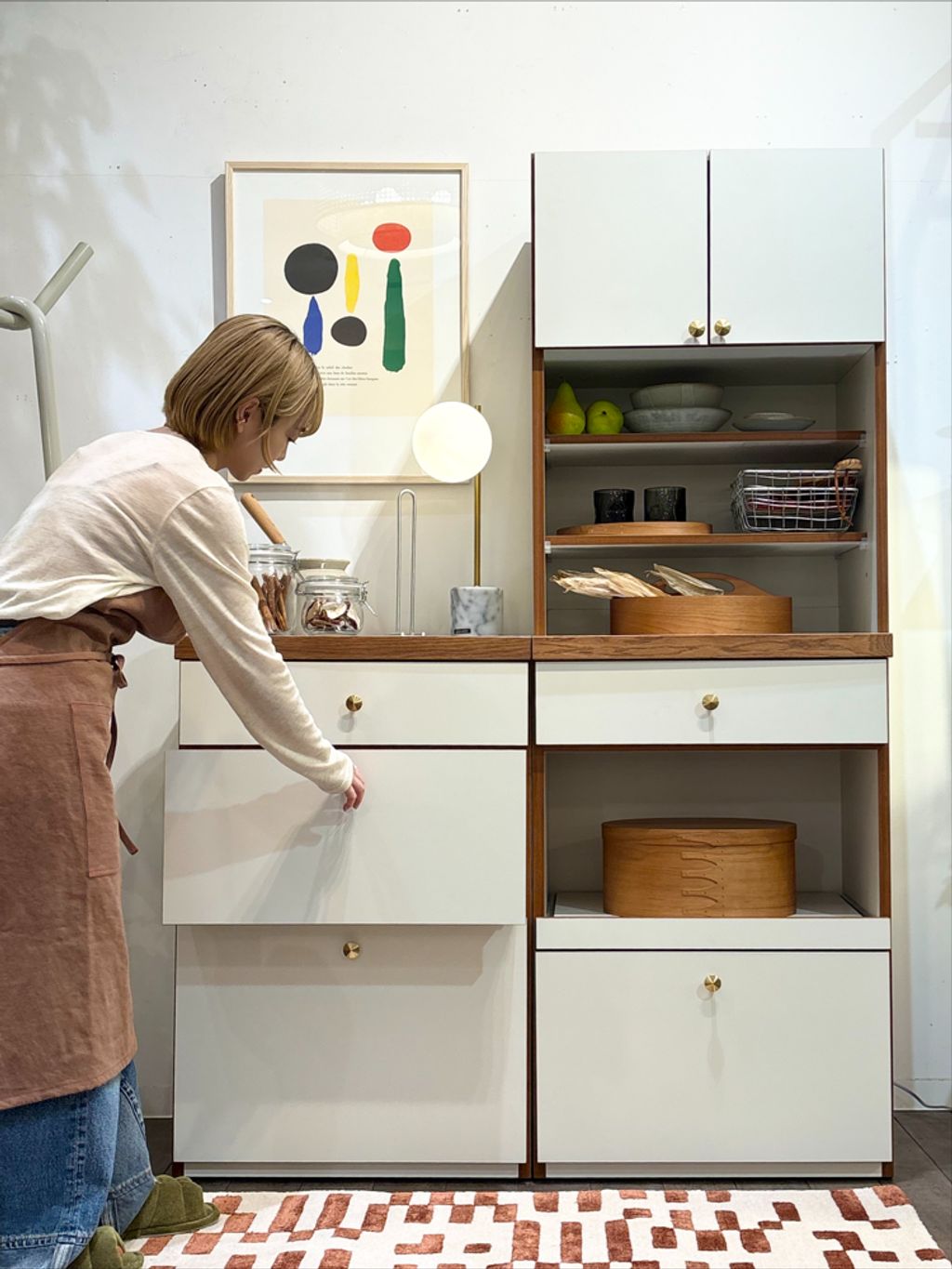 JOURNAL STANDARD FURNITURE
