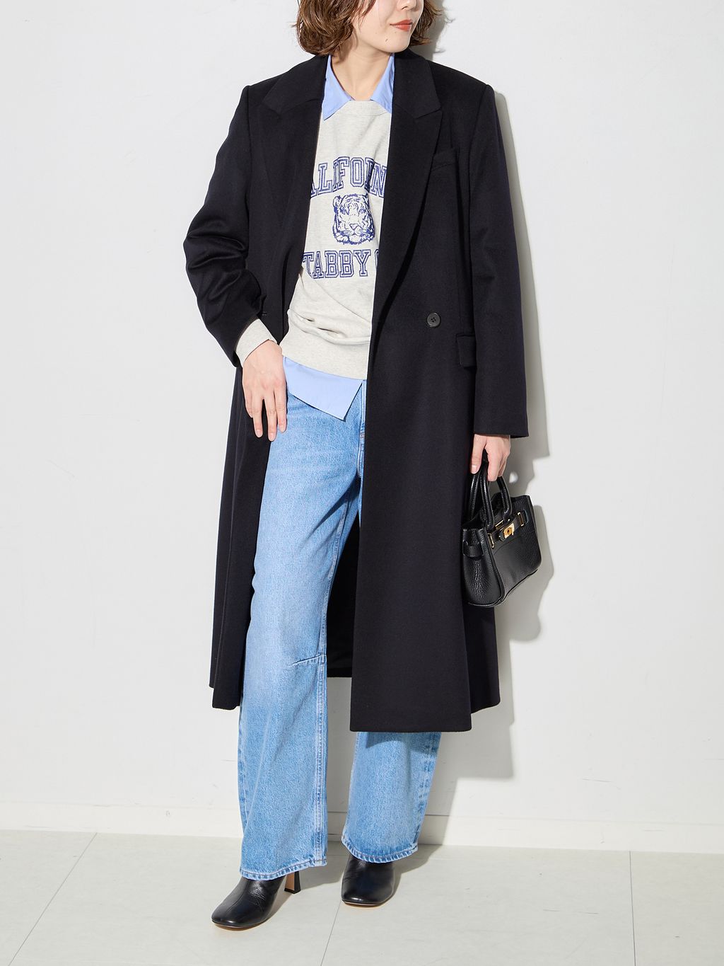 カシミヤMIXウールチェスターコートのコーディネートスナップ（KUROIWA