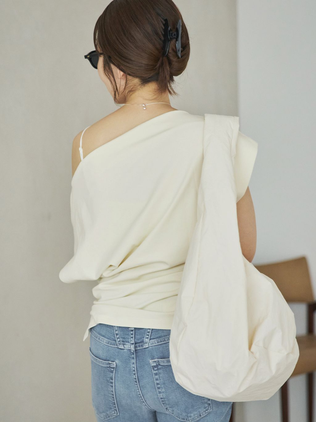 CLOSED / クローズド Off shoulder トップスのコーディネートスナップ