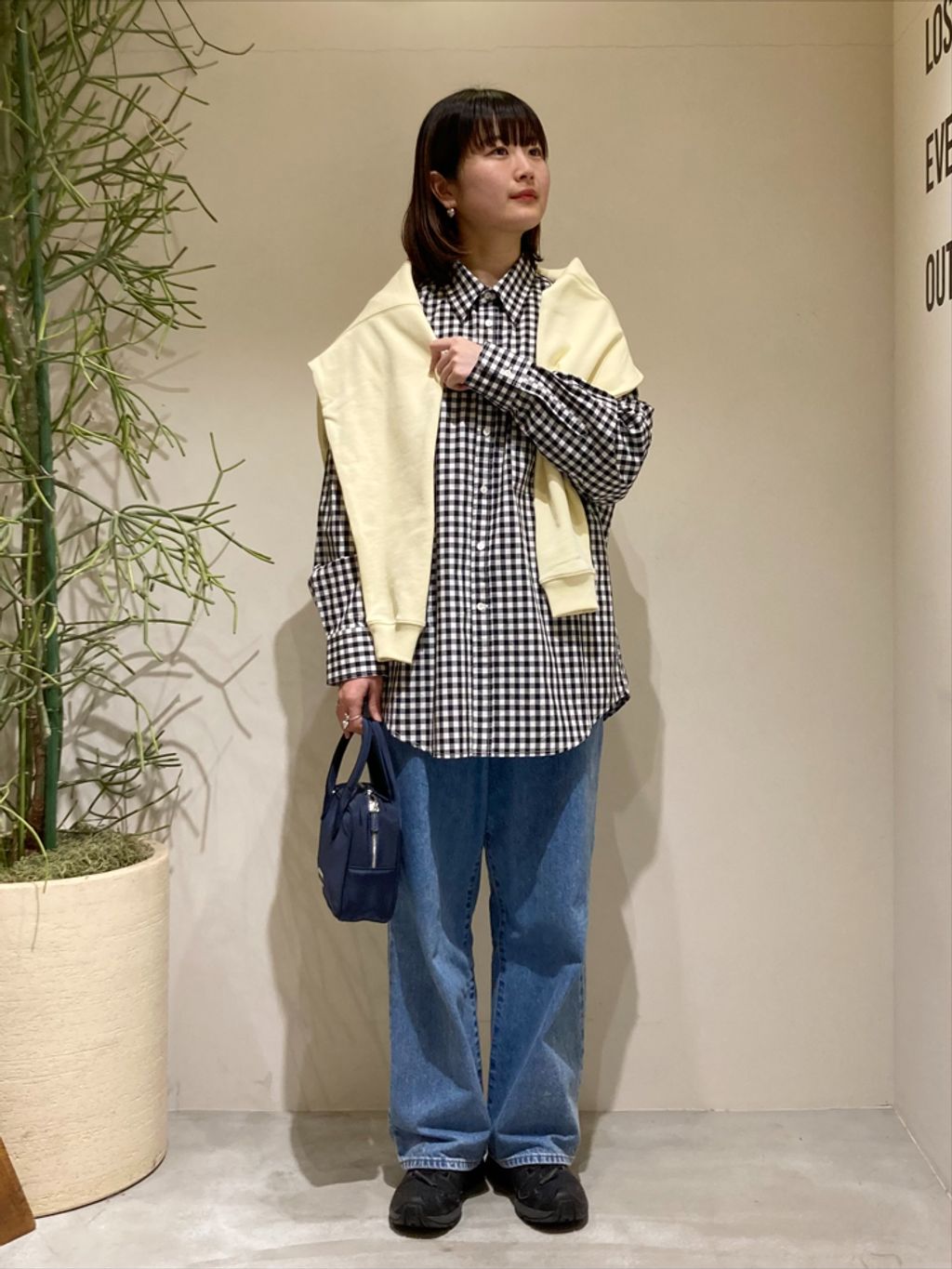 OUTDOOR PRODUCTS Usual Things