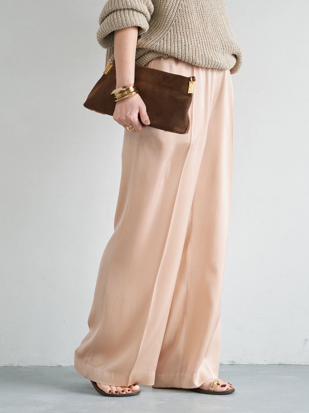 Lily Linen アゼ プルオーバーのコーディネートスナップ（MIZU