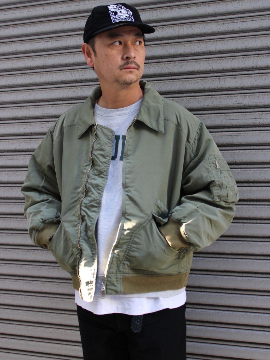 ANCELLM × WISM 別注 FADED BOMBER JACKET EXのコーディネートスナップ