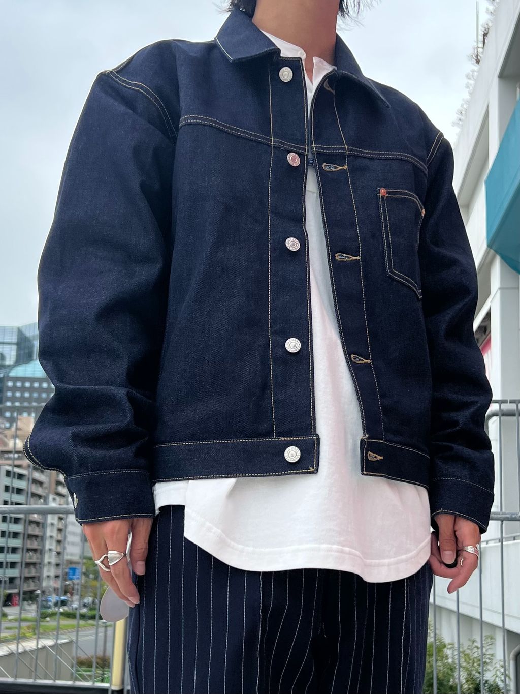 クラフトデニム 13.5oz トラッカージャケットのコーディネートスナップ