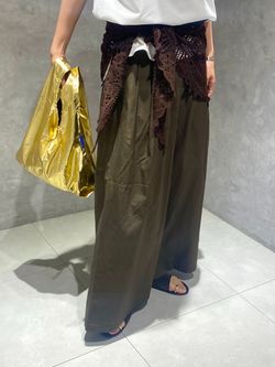 コットンリネンタックワイドパンツのコーディネートスナップ（chisato