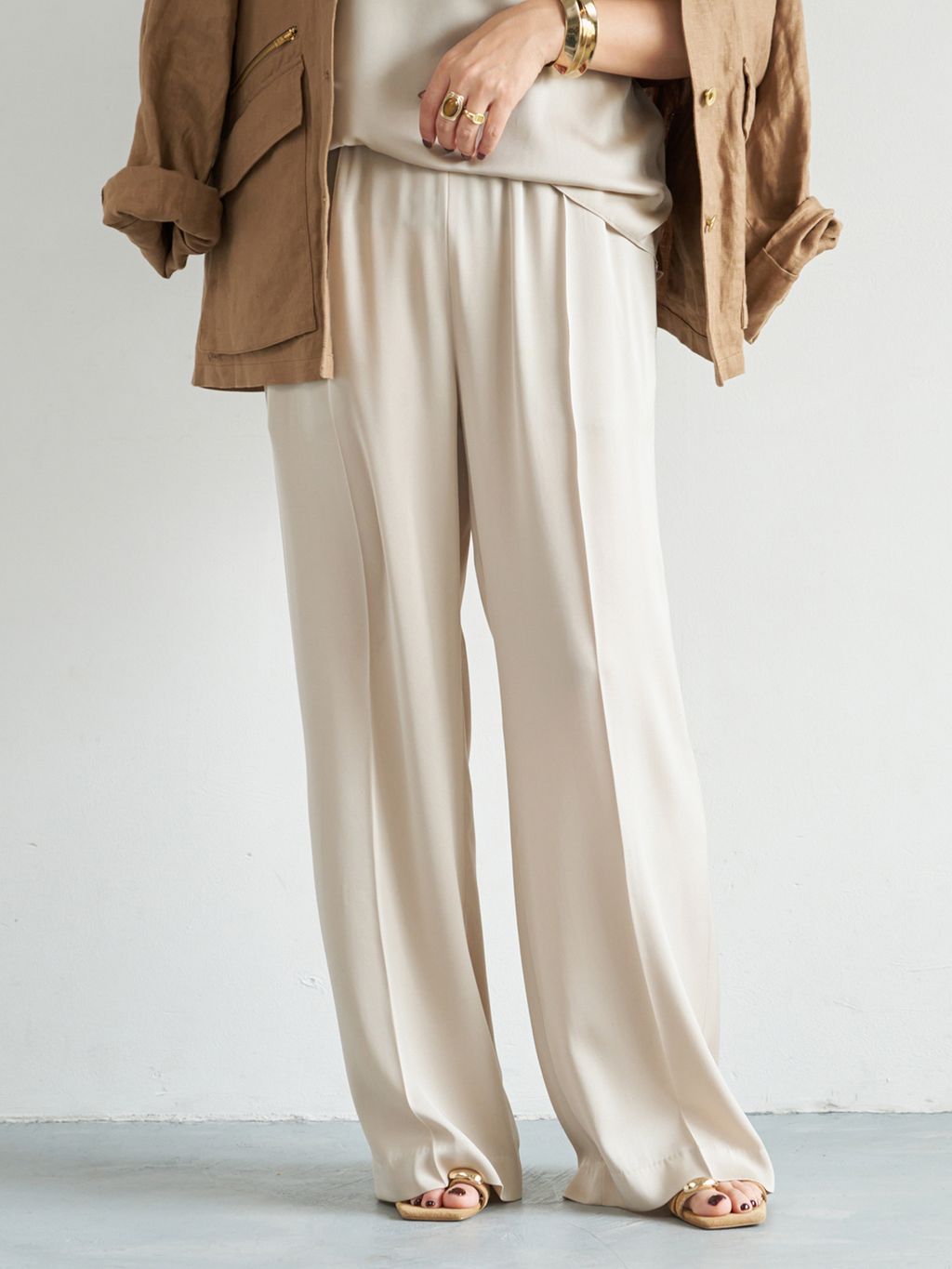 OGLINEN COVERALL ジャケットのコーディネートスナップ（KANAGAWA
