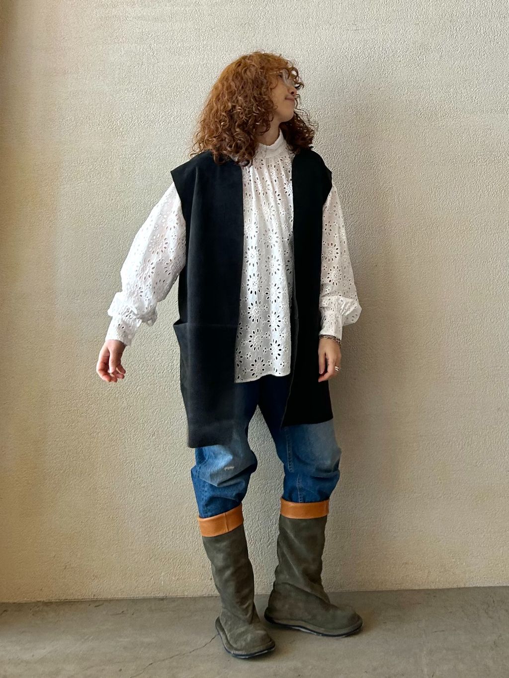 スウェードベストのコーディネートスナップ（OE）｜journal standard