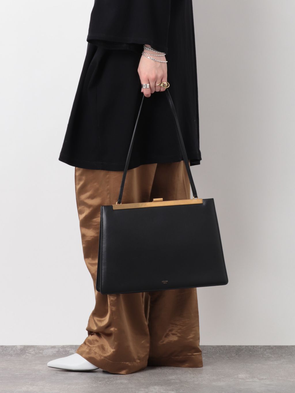 CELINE/セリーヌ】Clasp bag mediumのコーディネートスナップ